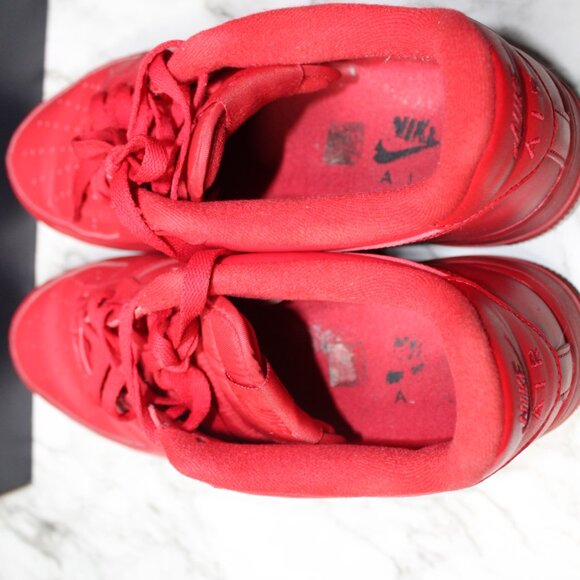 Nike Air Force 1 Low Triple Red Trainers. - Picture 5 of 8